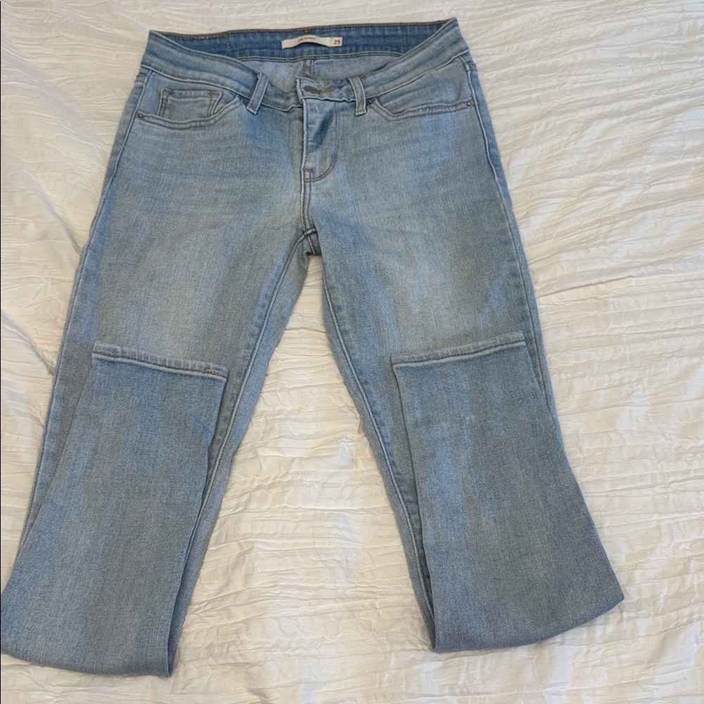 Levi's Women's Light Blue Jeans